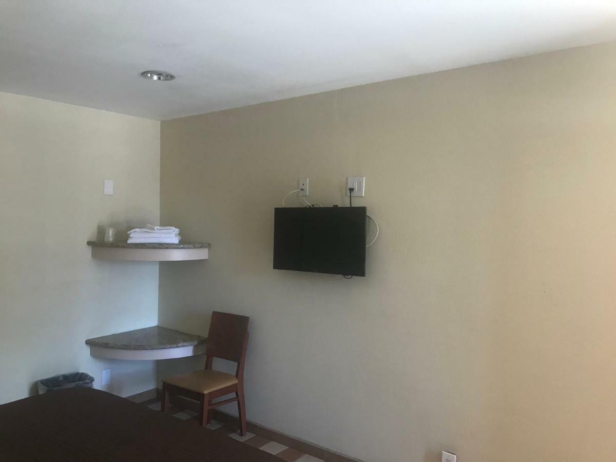 All 8 Motel Long Beach Luaran gambar