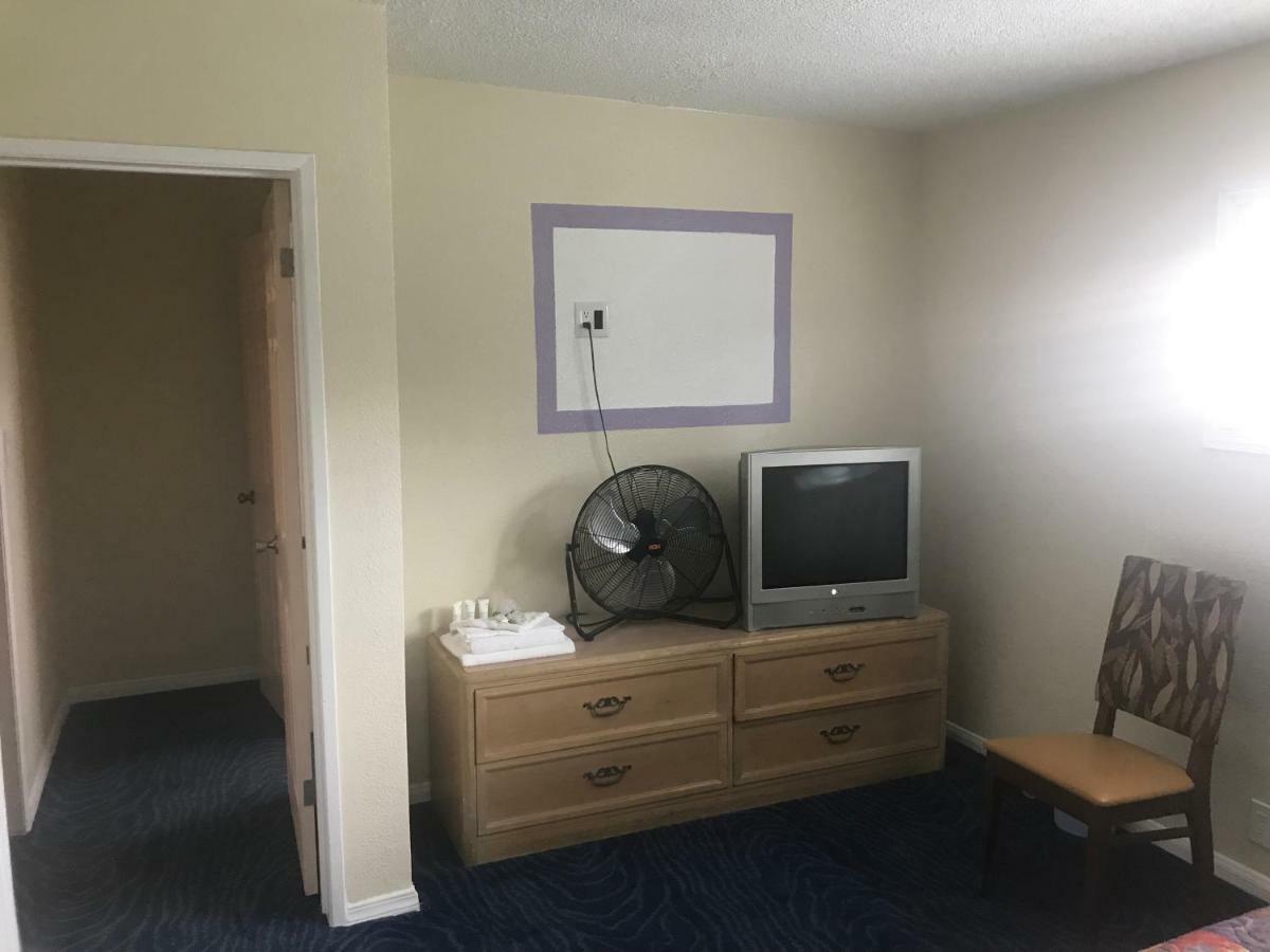 All 8 Motel Long Beach Luaran gambar